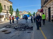 Na Rakovcu najprije uklanjanje dijela nogostupa, potom dodatna zaštita zgrade, a onda sanacija prometnice